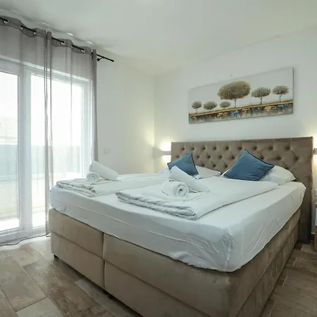 Km Exclusive Apartman *