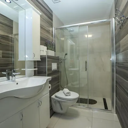 Km Exclusive 자다르