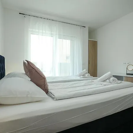 Km Exclusive * 자다르